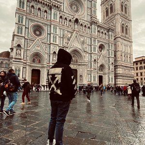 Meet your Posher, Diego